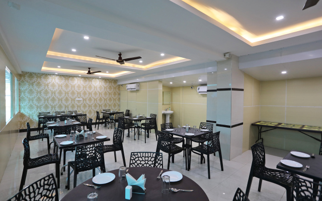 OYO 9344 Hotel Gangotri