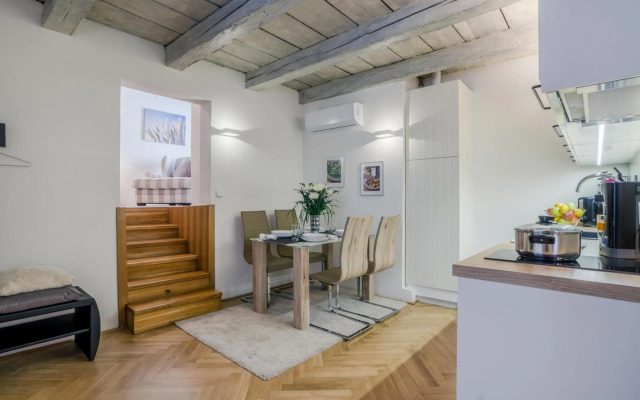 Royal Route Residence