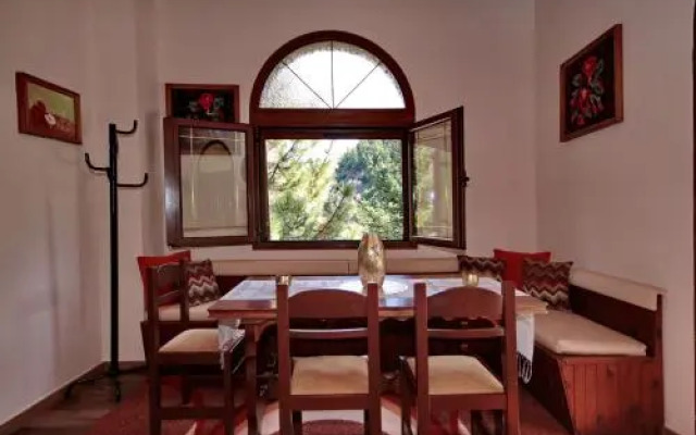 Valtessiniko Studios