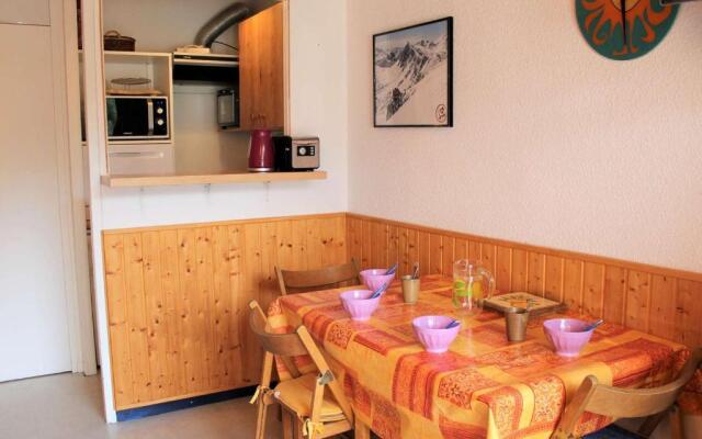 Appartement Vars, 1 pièce, 4 personnes - FR-1-330B-4