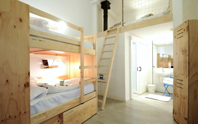The Hat Madrid - Hostel
