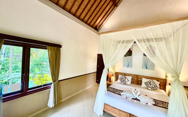 Dupa Ubud Villa – Guest Rooms – Ubud
