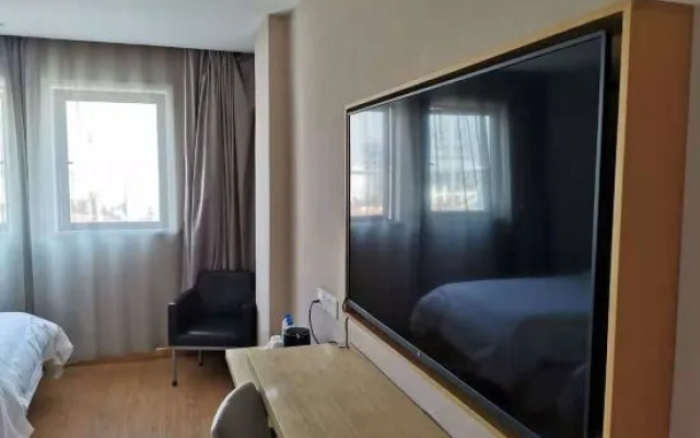 Zsmart Zhishang Hotel (Shanghai Songjiang Sports Center Metro Station Ledu)