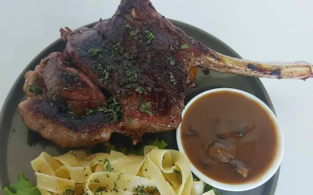 Alisson Hotel & Restaurant