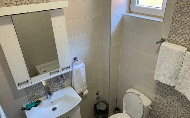 Airport View Apartments