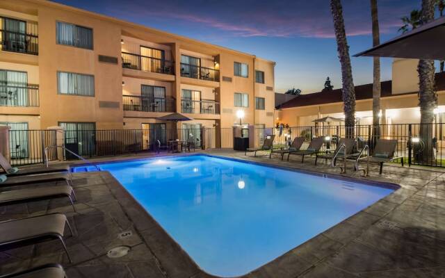 Courtyard by Marriott Huntington Beach Fountain Valley