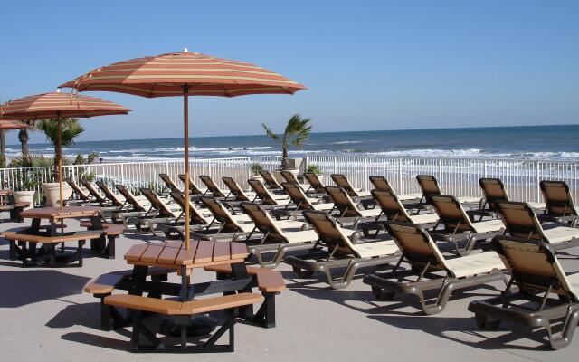 Spark by Hilton Ormond Beach Oceanfront
