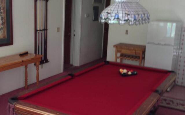 Summer Wonderland (Wonderland Four-Plex)