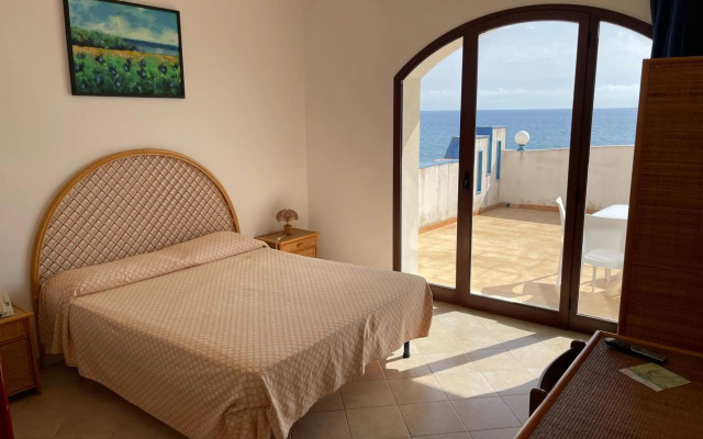 Hotel Miramare Garzia