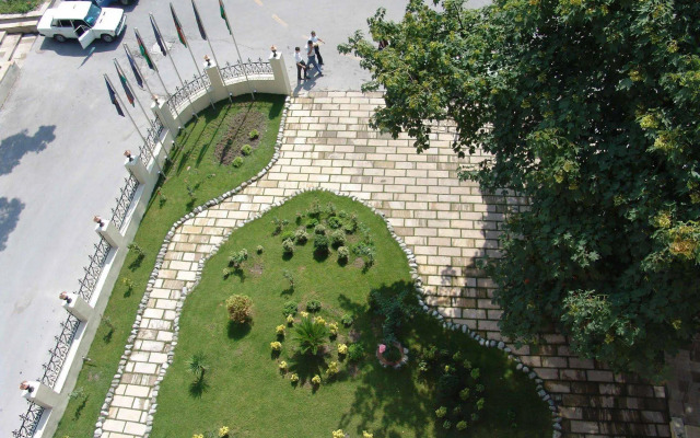 Sheki Saray