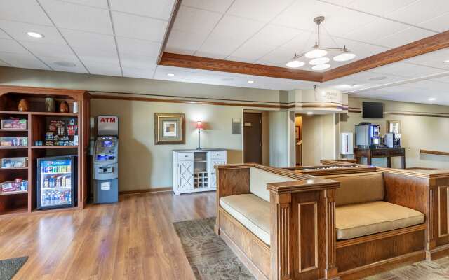 Best Western Plus Steeplegate Inn