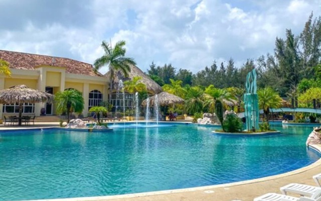 La Ensenada Beach Resort - All Inclusive