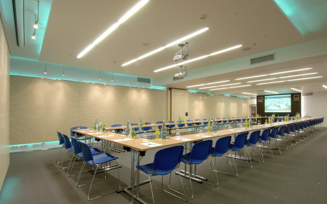 Atrion Hotel