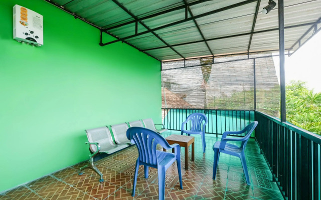 OYO 3263 House 140