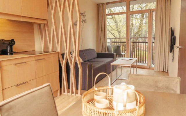 Апарт-отель Amberton Green  Паланга