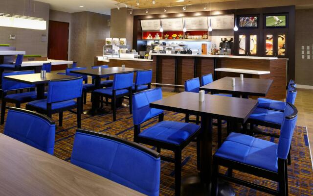 Courtyard by Marriott Tampa Oldsmar