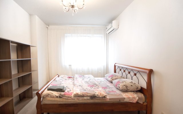 Pryanik Apartments (Пряник Апартментс) на улице Михеева