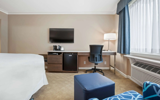 Best Western Plus Columbia River Hotel
