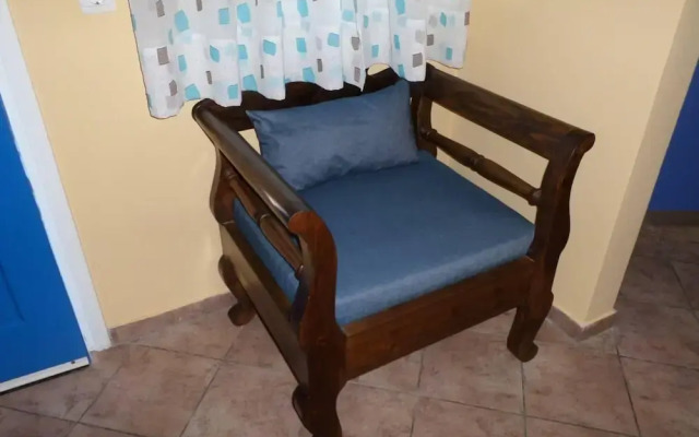 Santorious Cavehouse