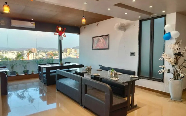 Hotel Maple Residence