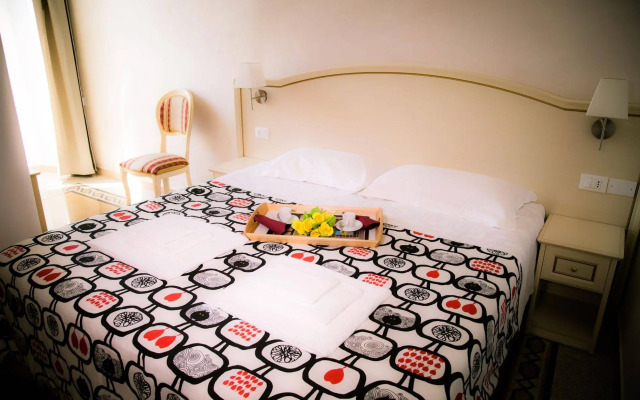 St. Peter Central Rooms B&B