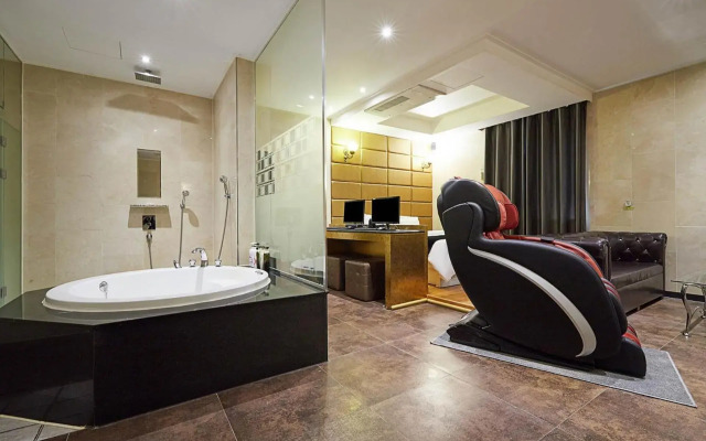 Blixx Hotel