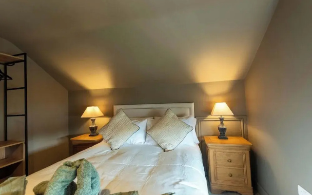 4 Bed Holiday Home by Guestz