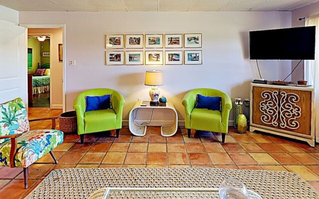 63 Island Retreat