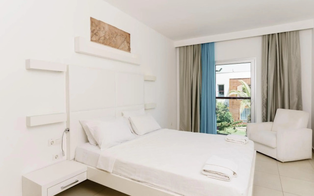 Отель Costa Luvi 