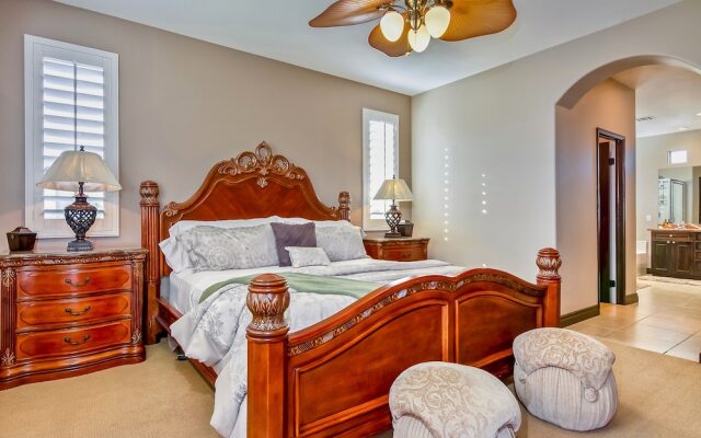 Gemini of the Desert Five Bedroom House