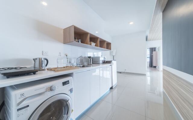 OYO Home 89396 Indescribable 3br Arte Plus