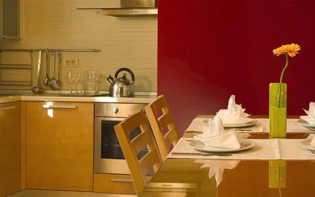 B2 Apartment Novi Spa