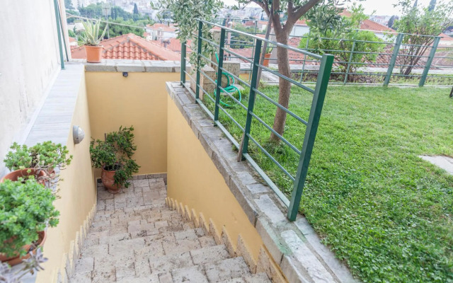 Rising Sun studios - Old Town