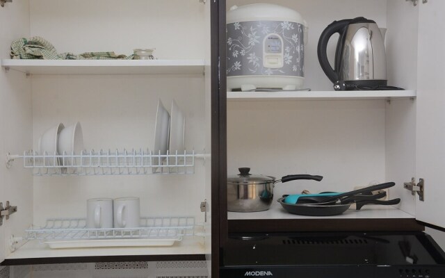 Simply and Homey Studio at Green Pramuka Apartment