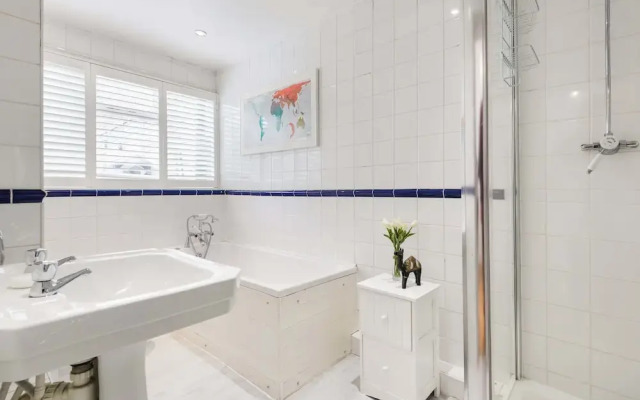 The Charming Golborne Escape- KBT