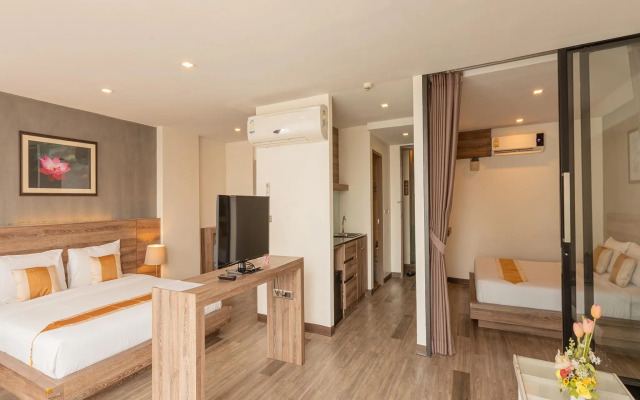 B2 Bangna Premier Hotel