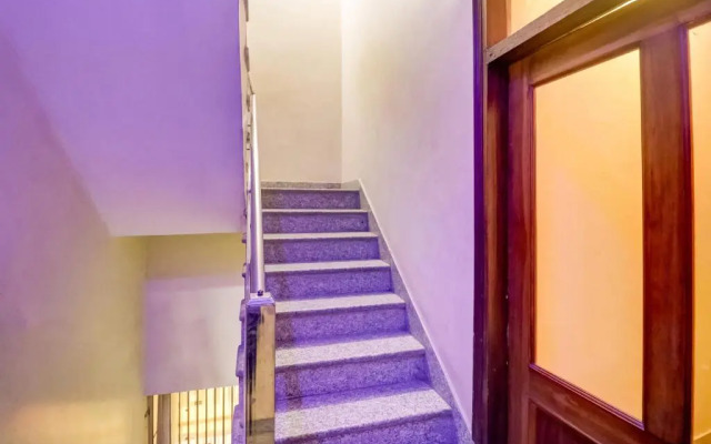 Hotel 555 by OYO Rooms