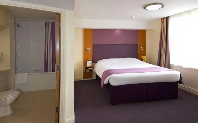 Premier inn Bristol Sidcot (A38)