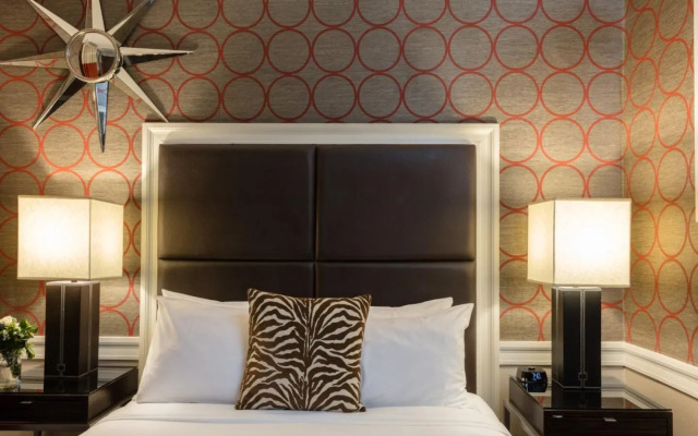 Empire Hotel