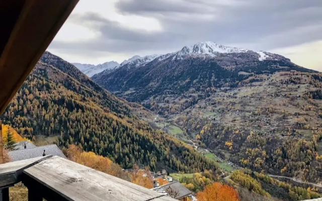 Spacious Chalet Amidst Mountains