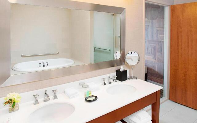 The Westin Chicago North Shore