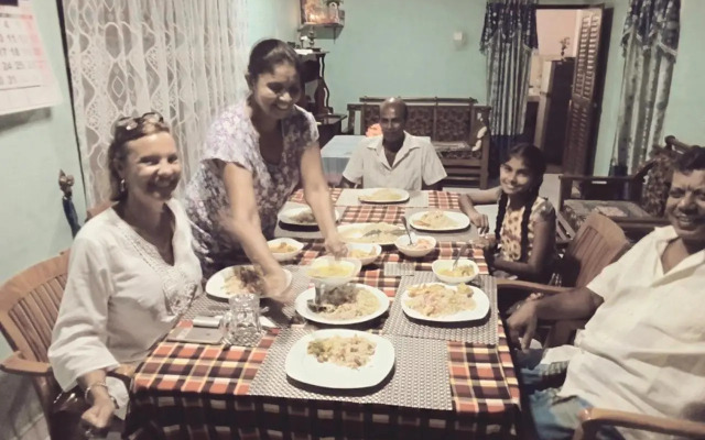 Nethmi Homestay & Restaurant