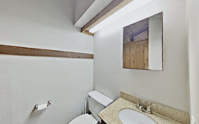 1013cove 3 Bedroom Home