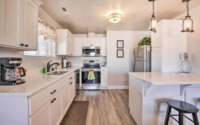 Central Kanab Apartment w/ Updated Interior!