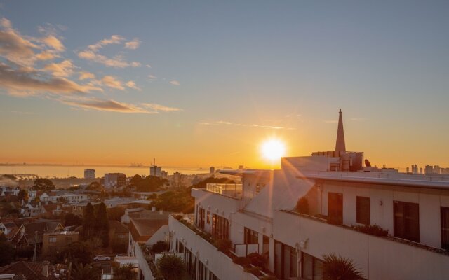 107light Filled Cozy Apt in the Heart of St Kilda