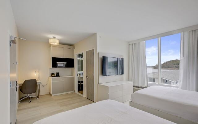 Beachwalk At Sea Beach