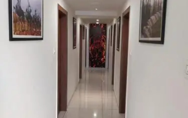 Hotel Surbhi By OYO Rooms