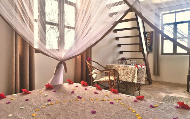 Moonshine Villa