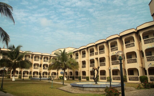 Ramada Resort Accra Coco Beach