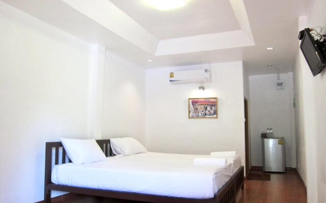 Thiw Tara Resort